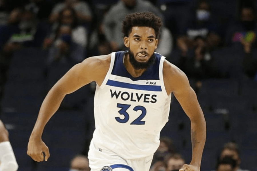 关于国王杯加时末段走向成谜，达拉斯独行侠战术微调，质疑声仍在，赛季目标并未改变的信息